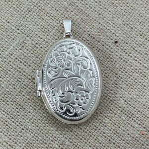 Vtg 925 Sterling Silver Floral Flowers Oval Locket Pendant